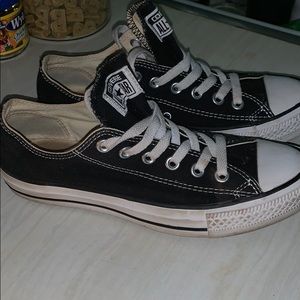 Black converse